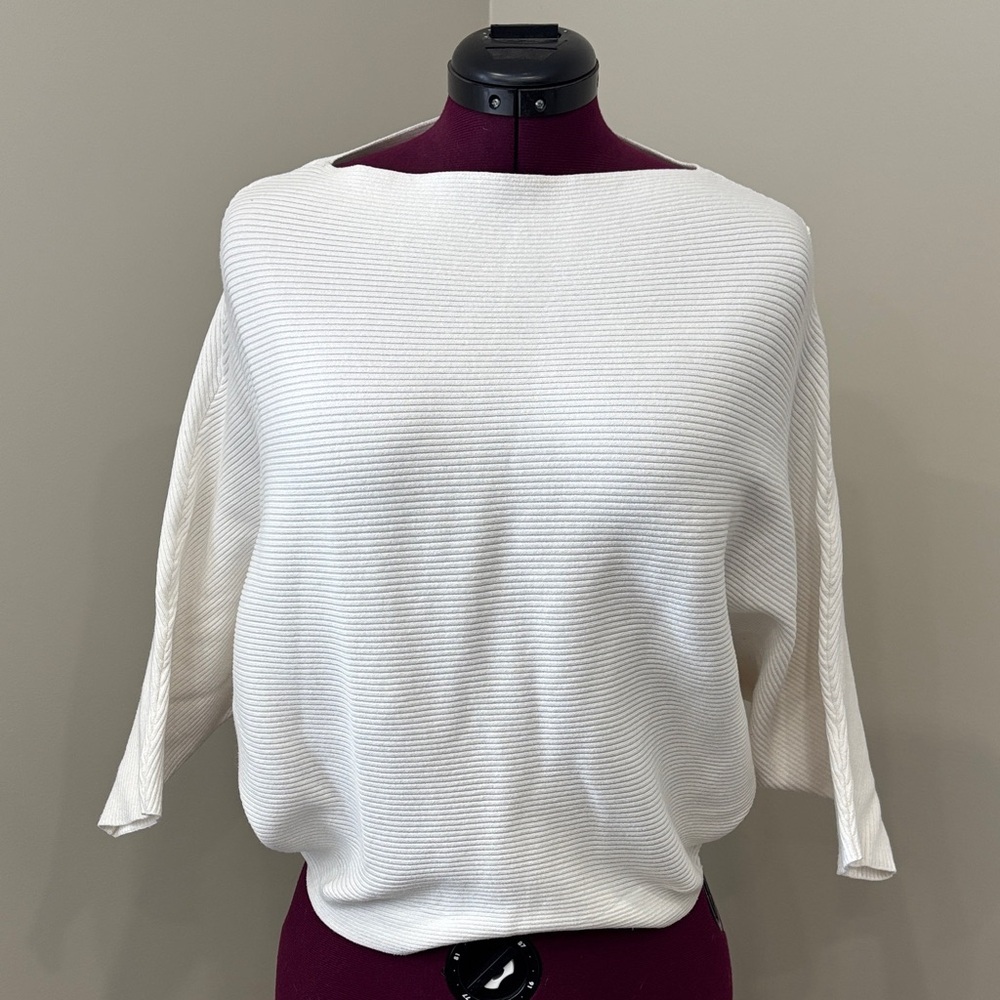 Elegant White Women's Sweater with batwings​